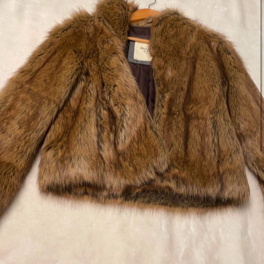 Abercrombie & Fitch Faux Fur
